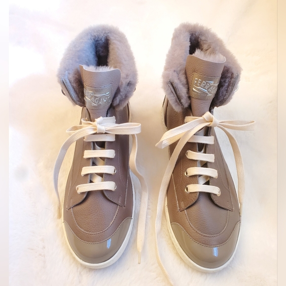 Authentic Salvatore Ferragamo High-Top Sneakers Fur Trim Leather
